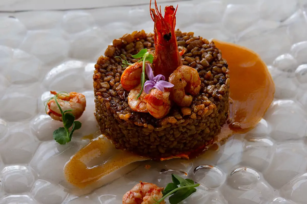 Arroz servido en el restaurante Dársena de Alicante