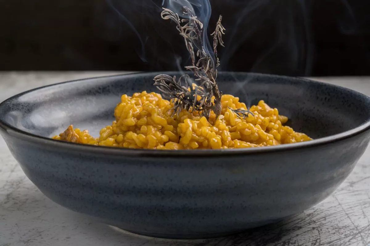 Arroz presentado por Rice and Bones en Alicante